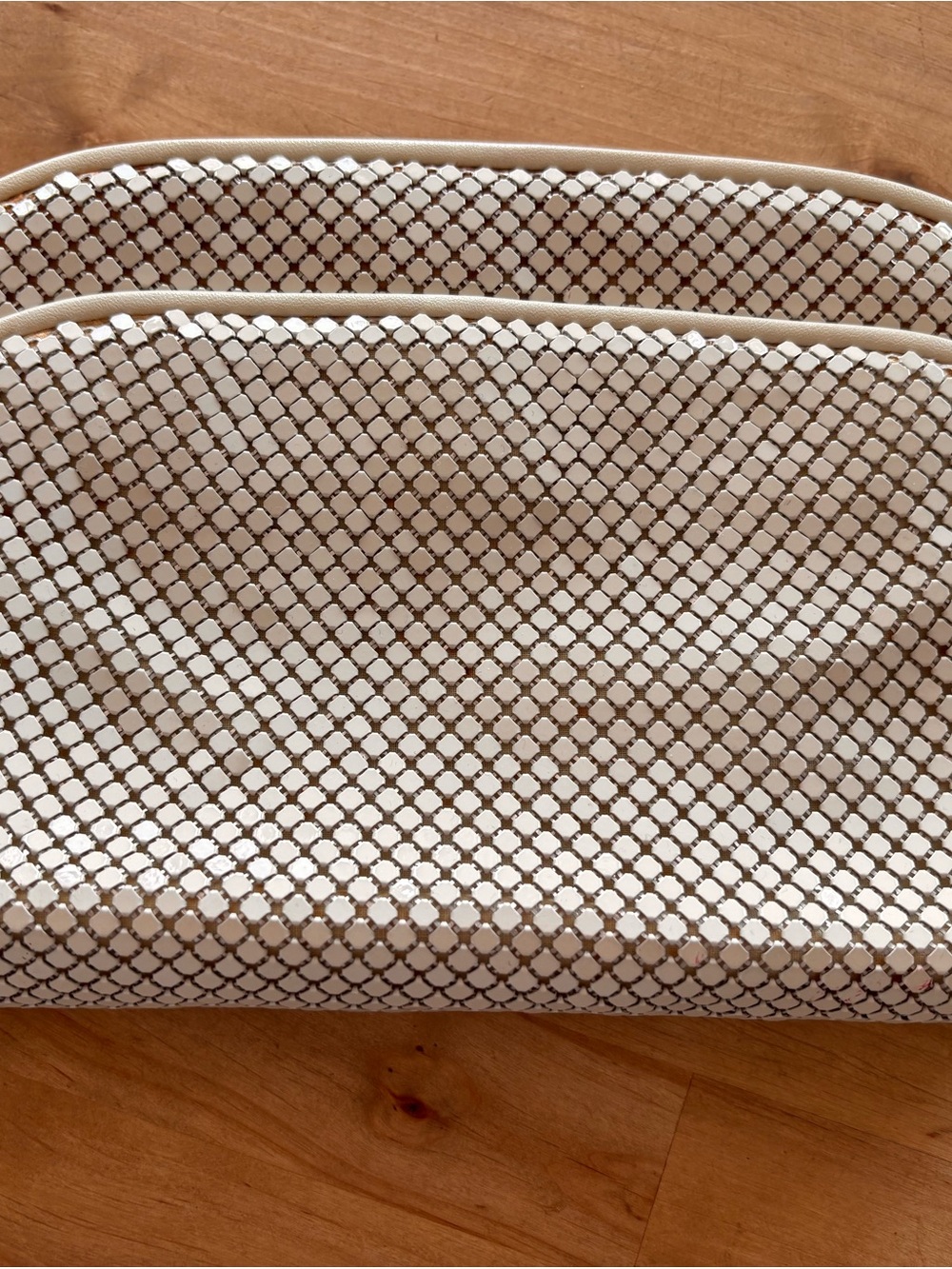 Vintage Whiting & Davis White Alumesh Double Zipper Clutch Pouch